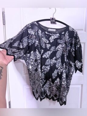 #36 Vintage Black and Silver Sequin Top in perfect condition.Detailed  stunning